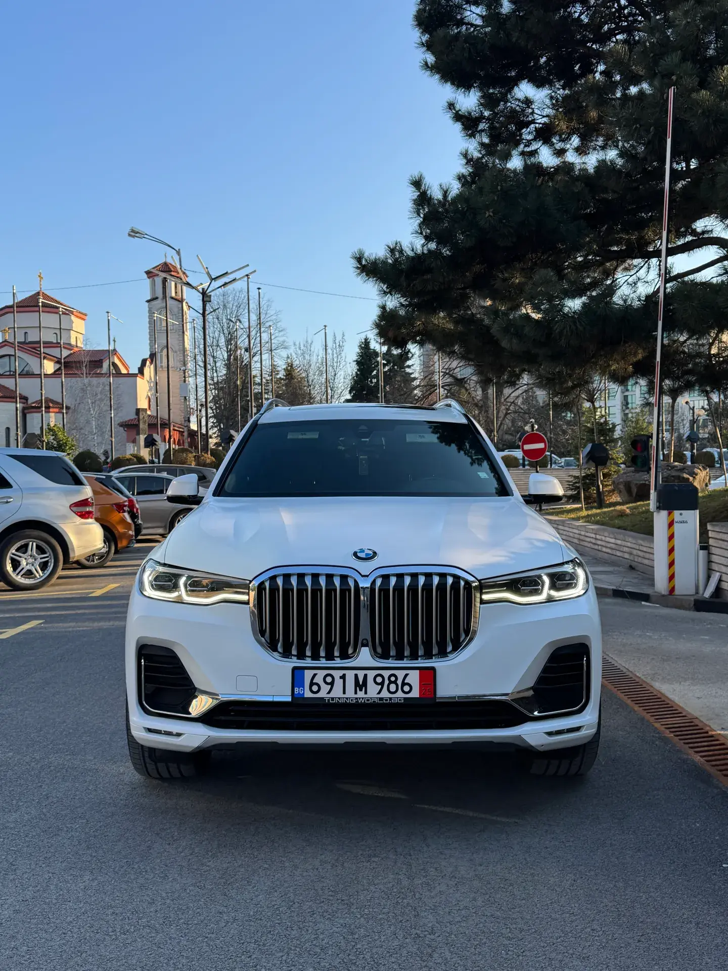 BMW X7 2021